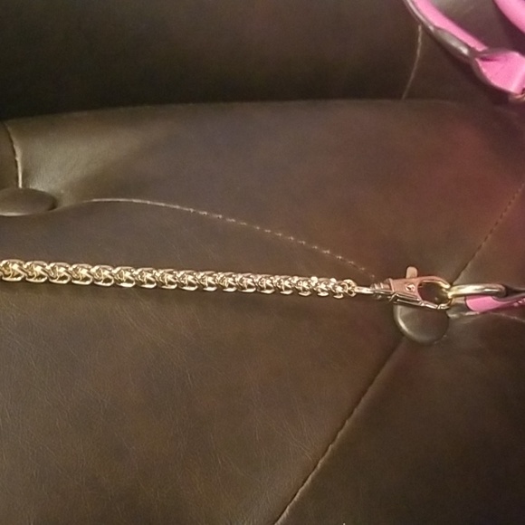 Juicy Couture Quilted Puff Handbag with Crown Charm. - Picture 4 of 7